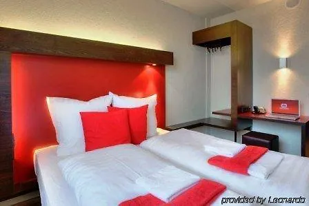 ***  Meininger Hotel Berlin Hauptbahnhof Německo