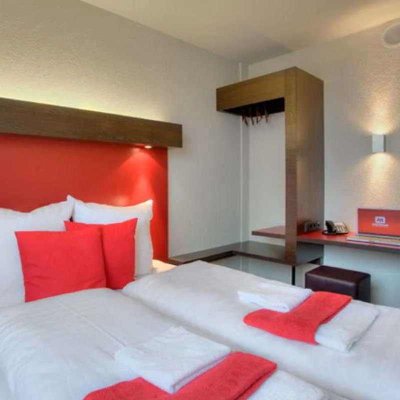 Meininger Hotel Berlin Hauptbahnhof