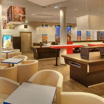 Meininger Hotel Berlin Hauptbahnhof