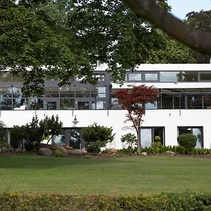  Apartment Wassersport-appartements Am Stoessensee