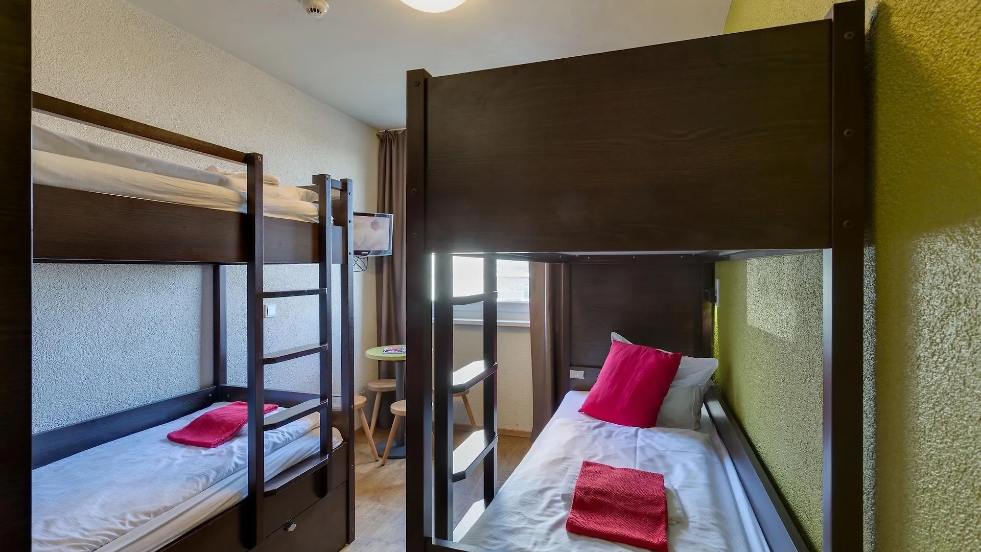 Meininger Hotel Berlin Hauptbahnhof