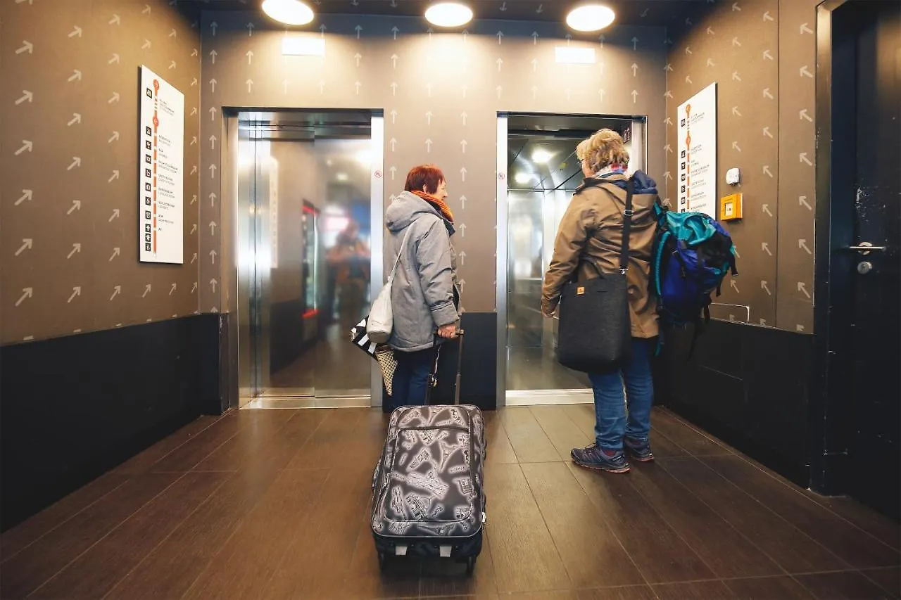 Meininger Hotel Berlin Hauptbahnhof